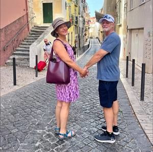 Meet your Posher, Cynthia